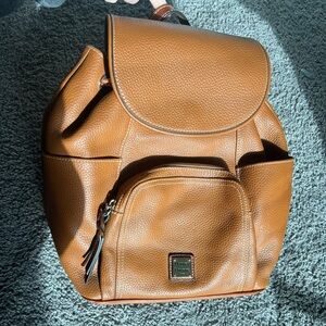 Pebble Grain Medium Murphy Backpack